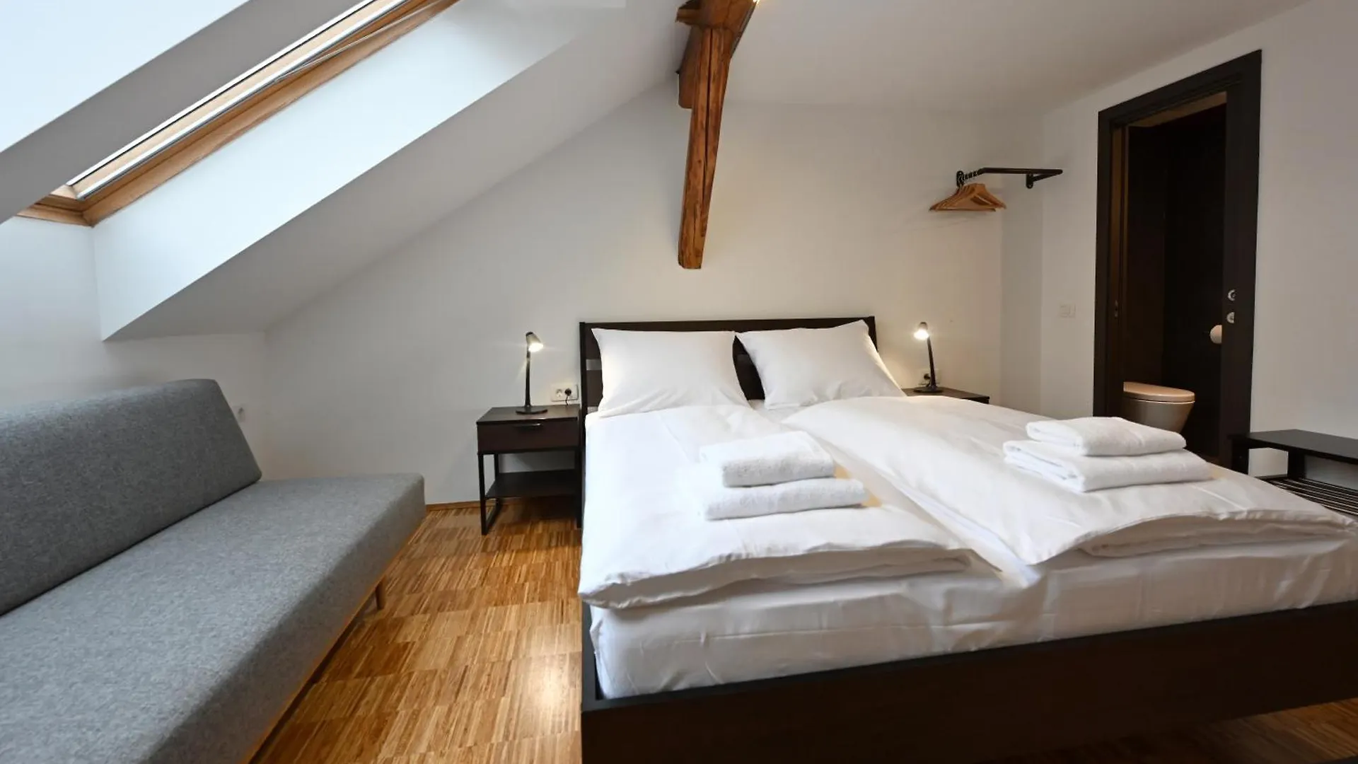 Atik Rooms Ljubljana Hotel